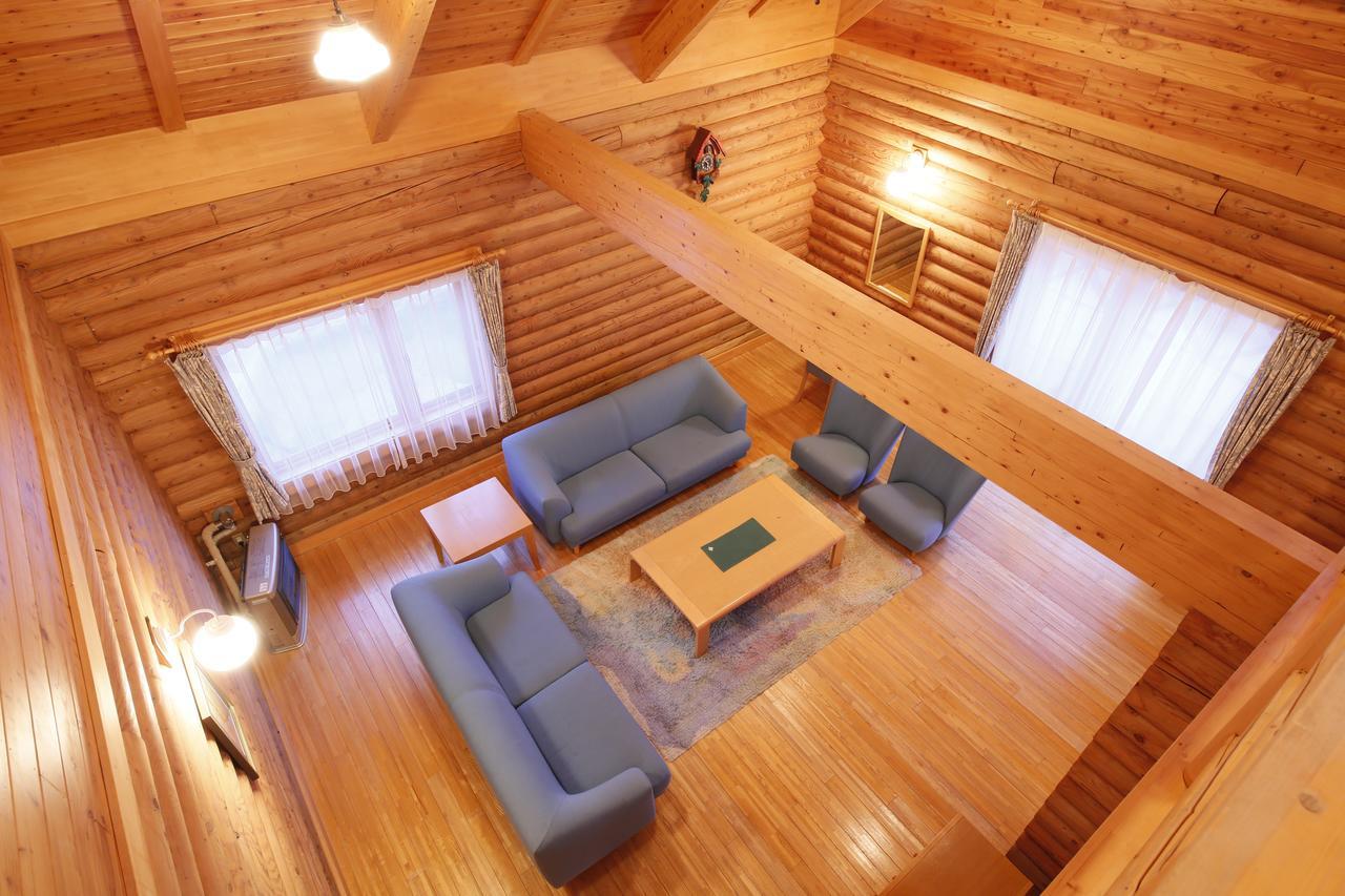 Log Hotel Larch Lake Kanayama Minamifurano Room photo
